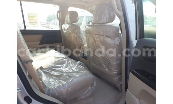 Gura Imported Toyota Land Cruiser Other Imodoka i Import - Dubai mu Uganda Gura Imported Toyota Land Cruiser Other Imodoka i Import - Dubai mu Uganda