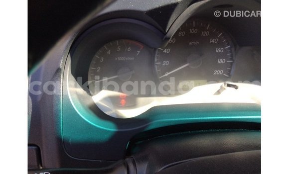 Acheter Import Voiture Toyota Hilux Blanc à Import - Dubai, Ouganda Acheter Import Voiture Toyota Hilux Blanc à Import - Dubai, Ouganda