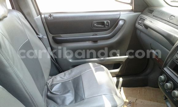 Gura Yakoze Honda CR–V Silver Imodoka i Kampala mu Uganda Gura Yakoze Honda CR–V Silver Imodoka i Kampala mu Uganda