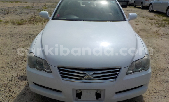Buy Used Toyota Mark X White Car in Kampala in Uganda Buy Used Toyota Mark X White Car in Kampala in Uganda