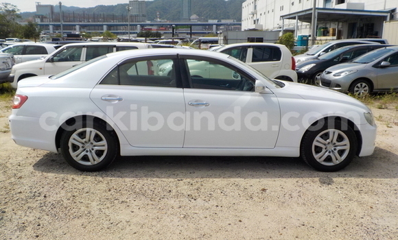 Buy Used Toyota Mark X White Car in Kampala in Uganda Buy Used Toyota Mark X White Car in Kampala in Uganda