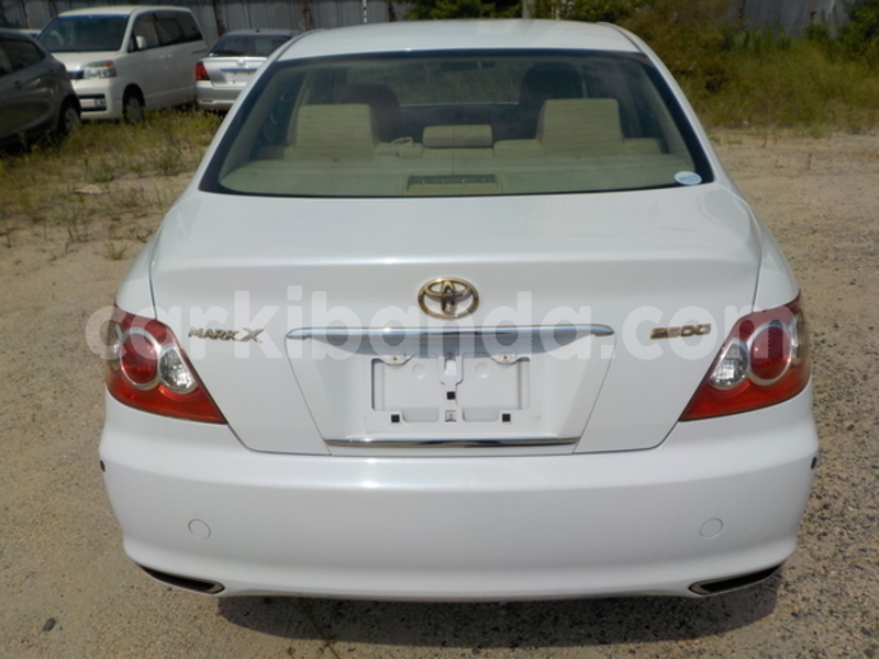 Big with watermark toyota mark x uganda kampala 8870