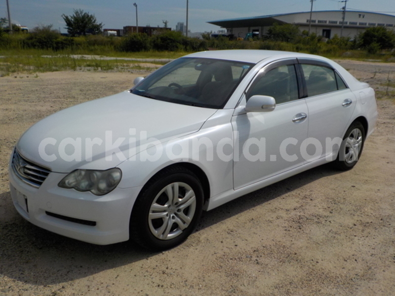 Big with watermark toyota mark x uganda kampala 8870