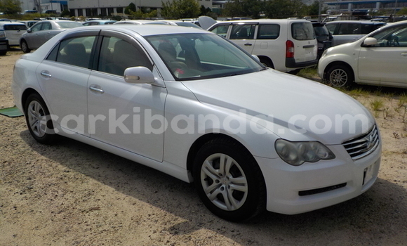 Buy Used Toyota Mark X White Car in Kampala in Uganda Buy Used Toyota Mark X White Car in Kampala in Uganda