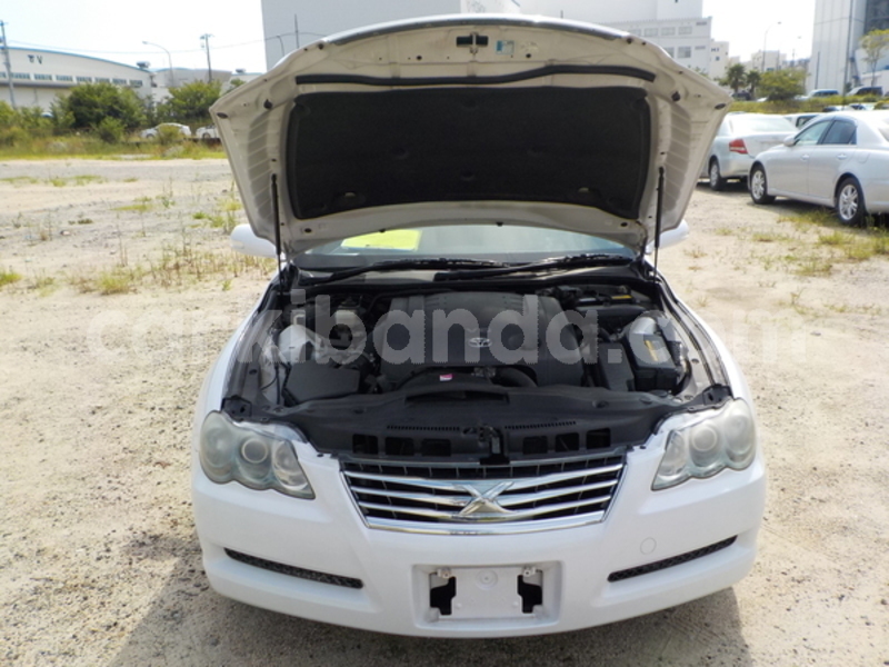 Big with watermark toyota mark x uganda kampala 8870