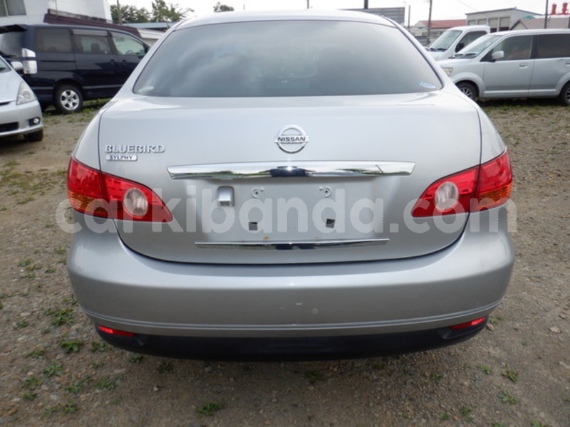Big with watermark nissan bluebird uganda kampala 8873