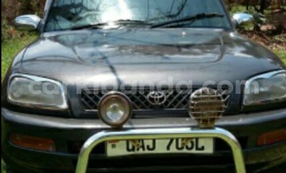 Gura Yakoze Toyota RAV4 Other Imodoka i Kampala mu Uganda Gura Yakoze Toyota RAV4 Other Imodoka i Kampala mu Uganda