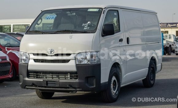 Gura Imported Toyota Hiace White Imodoka i Import - Dubai mu Uganda Gura Imported Toyota Hiace White Imodoka i Import - Dubai mu Uganda