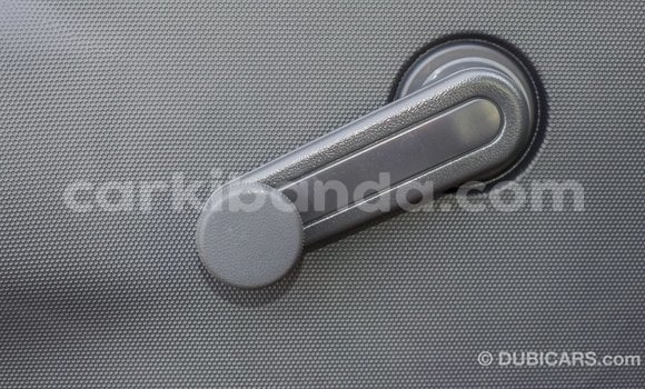 Gura Imported Toyota Hiace White Imodoka i Import - Dubai mu Uganda Gura Imported Toyota Hiace White Imodoka i Import - Dubai mu Uganda