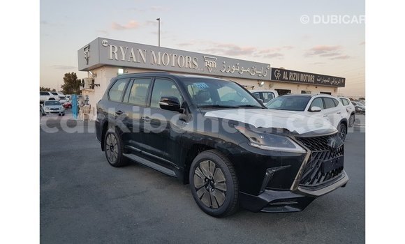 Gura Imported Lexus LX Black Imodoka i Import - Dubai mu Uganda Gura Imported Lexus LX Black Imodoka i Import - Dubai mu Uganda