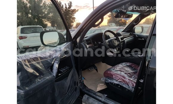 Gura Imported Lexus LX Black Imodoka i Import - Dubai mu Uganda Gura Imported Lexus LX Black Imodoka i Import - Dubai mu Uganda