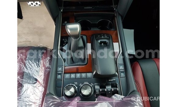 Gura Imported Lexus LX Black Imodoka i Import - Dubai mu Uganda Gura Imported Lexus LX Black Imodoka i Import - Dubai mu Uganda