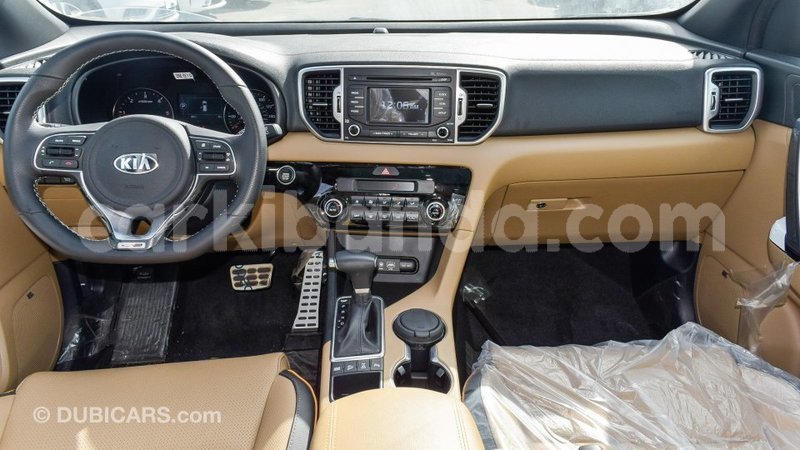 Big with watermark kia sportage uganda import dubai 8882