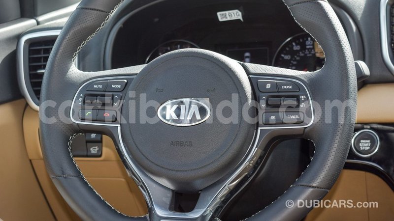 Big with watermark kia sportage uganda import dubai 8882