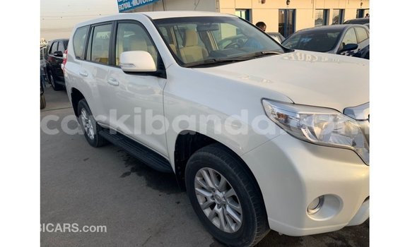Gura Imported Toyota Prado White Imodoka i Import - Dubai mu Uganda Gura Imported Toyota Prado White Imodoka i Import - Dubai mu Uganda