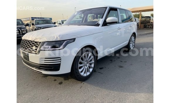 Gura Imported Land Rover Range Rover Black Imodoka i Import - Dubai mu Uganda Gura Imported Land Rover Range Rover Black Imodoka i Import - Dubai mu Uganda
