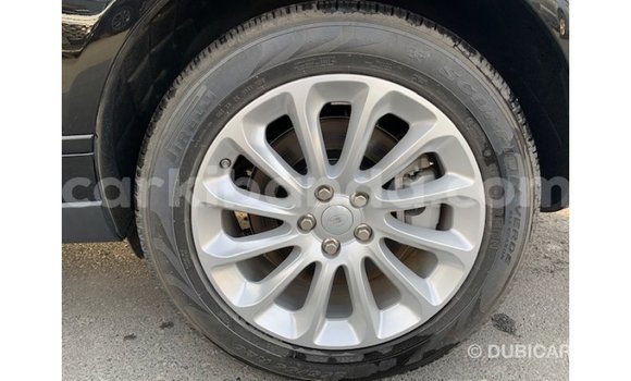 Gura Imported Land Rover Range Rover Black Imodoka i Import - Dubai mu Uganda Gura Imported Land Rover Range Rover Black Imodoka i Import - Dubai mu Uganda