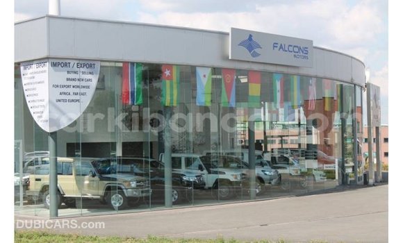 Buy Import Toyota Land Cruiser White Car in Import - Dubai in Uganda Buy Import Toyota Land Cruiser White Car in Import - Dubai in Uganda