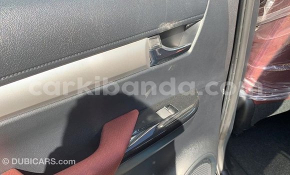 Acheter Import Voiture Toyota Hilux Autre à Import - Dubai, Ouganda Acheter Import Voiture Toyota Hilux Autre à Import - Dubai, Ouganda