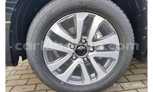Acheter Import Voiture Toyota Land Cruiser Noir à Import - Dubai, Ouganda Acheter Import Voiture Toyota Land Cruiser Noir à Import - Dubai, Ouganda