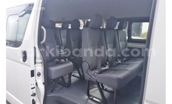 Buy Import Toyota Hiace White Car in Import - Dubai in Uganda Buy Import Toyota Hiace White Car in Import - Dubai in Uganda