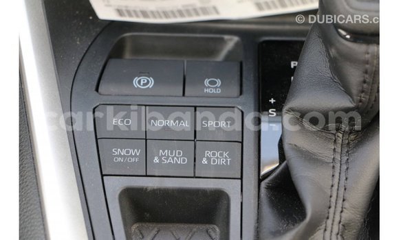 Buy Import Toyota 4Runner White Car in Import - Dubai in Uganda Buy Import Toyota 4Runner White Car in Import - Dubai in Uganda