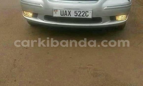 Gura Yakoze Toyota Premio Silver Imodoka i Kampala mu Uganda Gura Yakoze Toyota Premio Silver Imodoka i Kampala mu Uganda