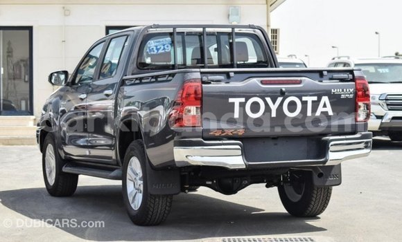 Acheter Import Voiture Toyota Hilux Autre à Import - Dubai, Ouganda Acheter Import Voiture Toyota Hilux Autre à Import - Dubai, Ouganda