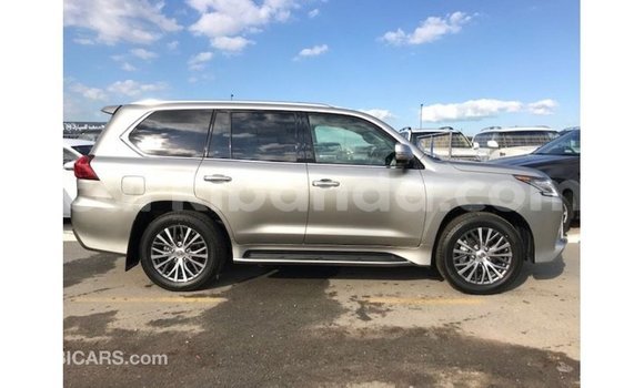 Nunua Imported Lexus LX Nyingine Gari ndani ya Import - Dubai nchini Uganda Nunua Imported Lexus LX Nyingine Gari ndani ya Import - Dubai nchini Uganda
