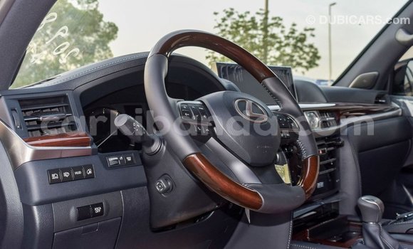 Gura Imported Lexus LX Black Imodoka i Import - Dubai mu Uganda Gura Imported Lexus LX Black Imodoka i Import - Dubai mu Uganda