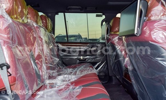 Gura Imported Lexus LX Black Imodoka i Import - Dubai mu Uganda Gura Imported Lexus LX Black Imodoka i Import - Dubai mu Uganda