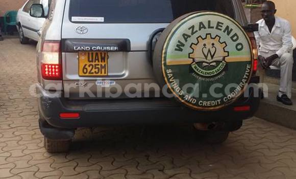 Buy Used Toyota Land Cruiser Silver Car in Kampala in Uganda Buy Used Toyota Land Cruiser Silver Car in Kampala in Uganda