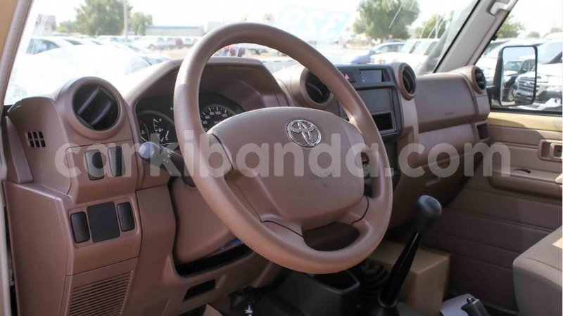 Big with watermark toyota land cruiser uganda import dubai 8945