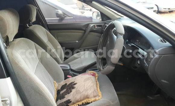 Gura Yakoze Toyota Corolla Silver Imodoka i Kampala mu Uganda Gura Yakoze Toyota Corolla Silver Imodoka i Kampala mu Uganda