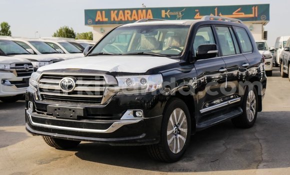 Buy Import Toyota Land Cruiser Black Car in Import - Dubai in Uganda Buy Import Toyota Land Cruiser Black Car in Import - Dubai in Uganda