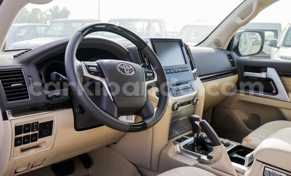 Buy Import Toyota Land Cruiser Black Car in Import - Dubai in Uganda Buy Import Toyota Land Cruiser Black Car in Import - Dubai in Uganda