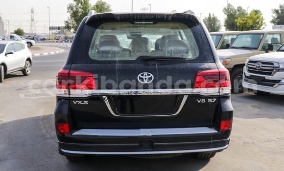 Buy Import Toyota Land Cruiser Black Car in Import - Dubai in Uganda Buy Import Toyota Land Cruiser Black Car in Import - Dubai in Uganda