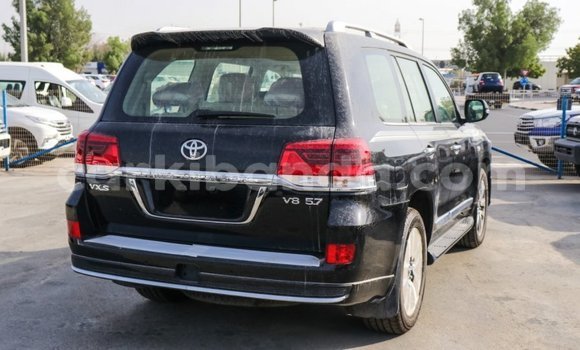 Buy Import Toyota Land Cruiser Black Car in Import - Dubai in Uganda Buy Import Toyota Land Cruiser Black Car in Import - Dubai in Uganda