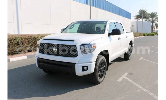 Buy Import Toyota Tundra White Car in Import - Dubai in Uganda Buy Import Toyota Tundra White Car in Import - Dubai in Uganda