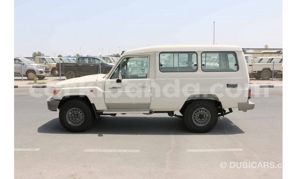 Buy Import Toyota Land Cruiser White Car in Import - Dubai in Uganda Buy Import Toyota Land Cruiser White Car in Import - Dubai in Uganda