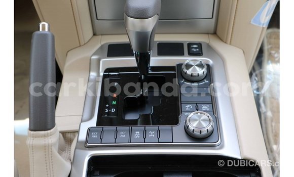 Buy Import Toyota Land Cruiser White Car in Import - Dubai in Uganda Buy Import Toyota Land Cruiser White Car in Import - Dubai in Uganda