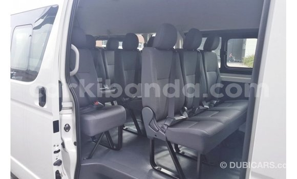 Buy Import Toyota Hiace White Car in Import - Dubai in Uganda Buy Import Toyota Hiace White Car in Import - Dubai in Uganda