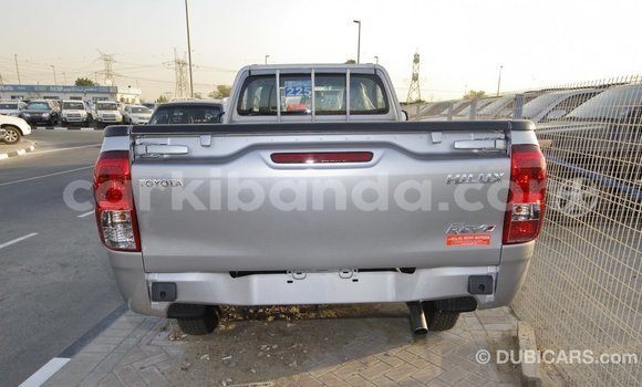 Nunua Imported Toyota Hilux Nyingine Gari ndani ya Import - Dubai nchini Uganda Nunua Imported Toyota Hilux Nyingine Gari ndani ya Import - Dubai nchini Uganda