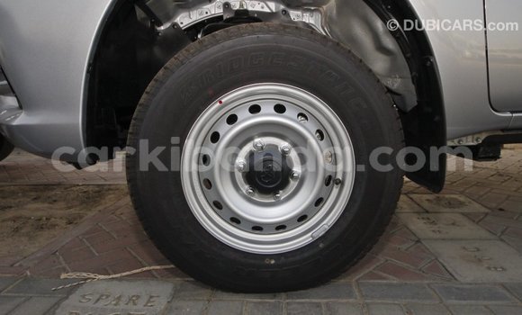 Nunua Imported Toyota Hilux Nyingine Gari ndani ya Import - Dubai nchini Uganda Nunua Imported Toyota Hilux Nyingine Gari ndani ya Import - Dubai nchini Uganda