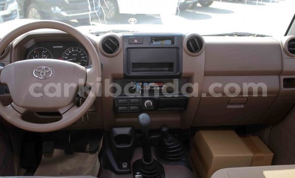 Buy Import Toyota Land Cruiser Beige Car in Import - Dubai in Uganda Buy Import Toyota Land Cruiser Beige Car in Import - Dubai in Uganda