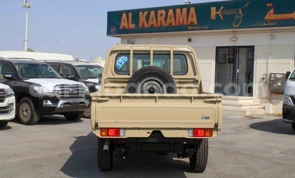 Buy Import Toyota Land Cruiser Beige Car in Import - Dubai in Uganda Buy Import Toyota Land Cruiser Beige Car in Import - Dubai in Uganda