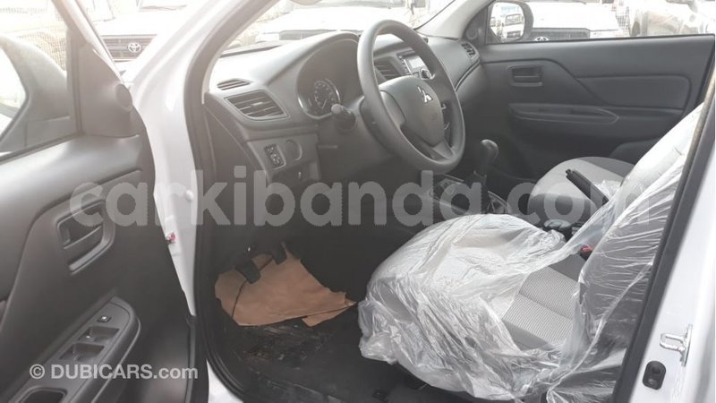 Big with watermark mitsubishi l200 uganda import dubai 8972