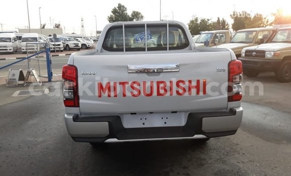 Buy Import Mitsubishi L200 White Car in Import - Dubai in Uganda Buy Import Mitsubishi L200 White Car in Import - Dubai in Uganda
