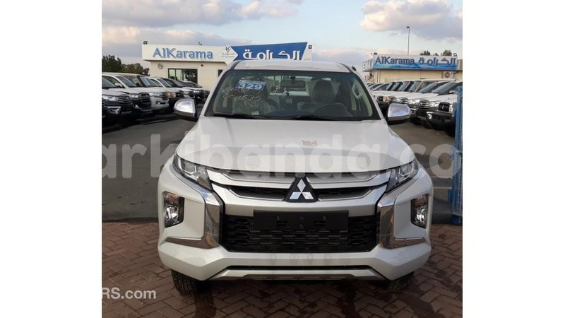 Big with watermark mitsubishi l200 uganda import dubai 8974
