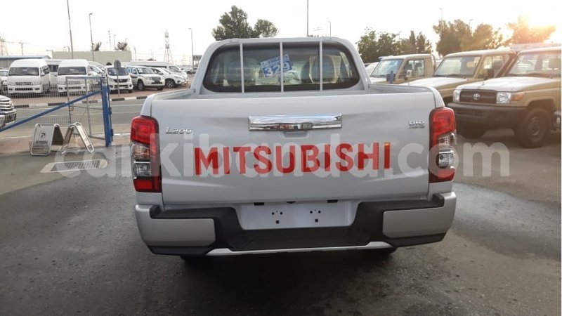 Big with watermark mitsubishi l200 uganda import dubai 8974